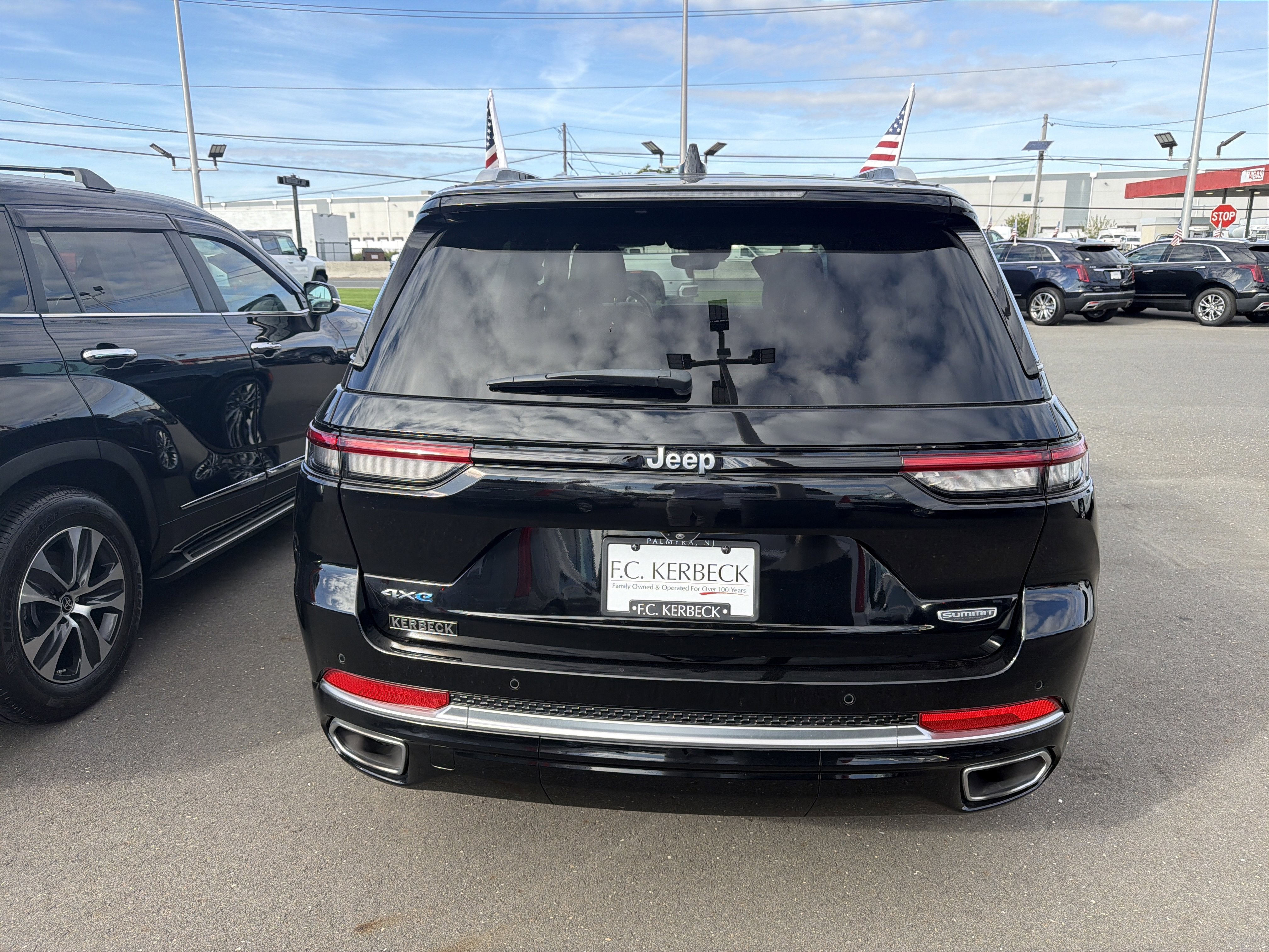 2022 Jeep Grand Cherokee 4xe Summit 4x4