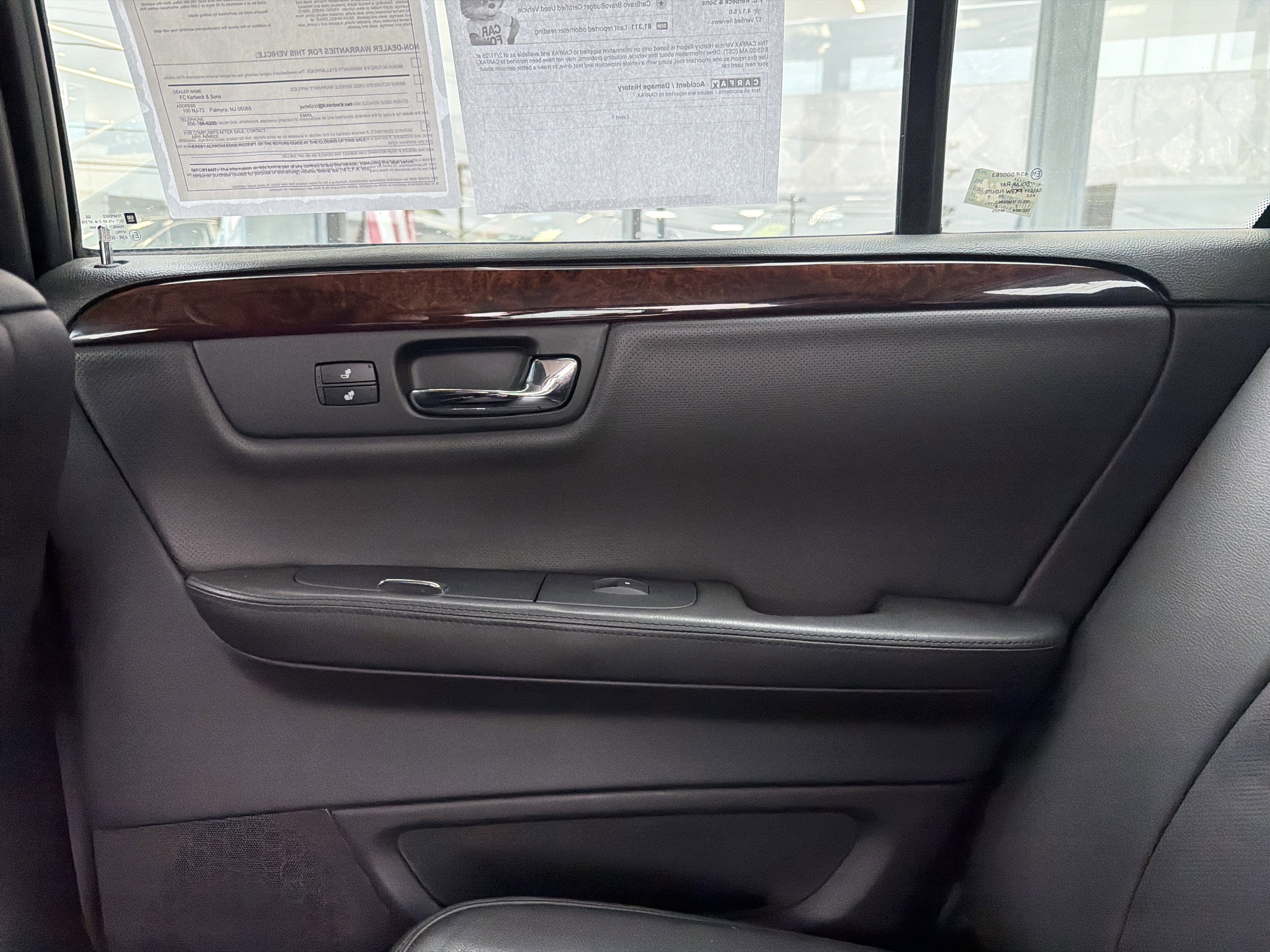 2011 Cadillac DTS Premium Collection