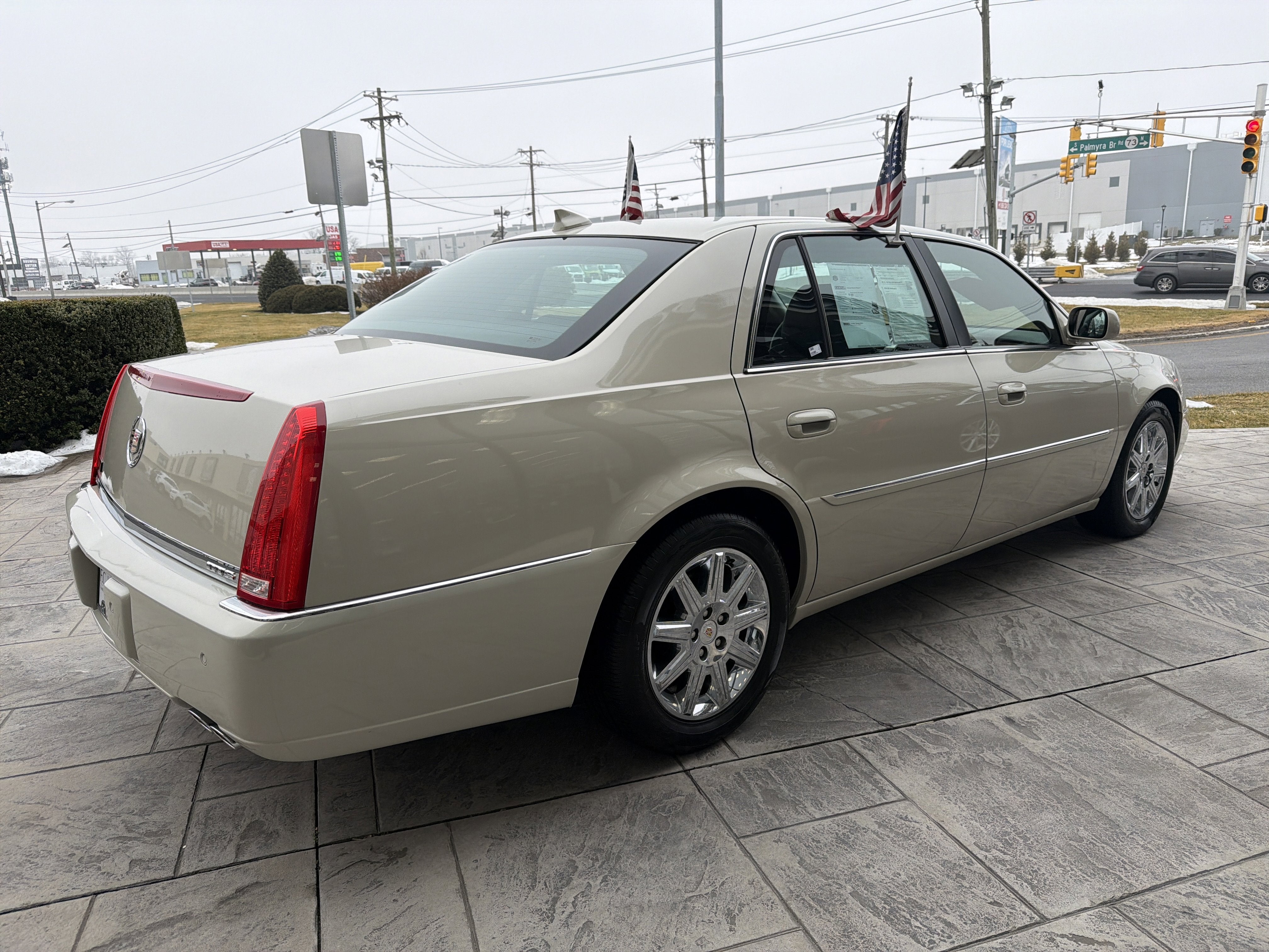 2011 Cadillac DTS Premium Collection