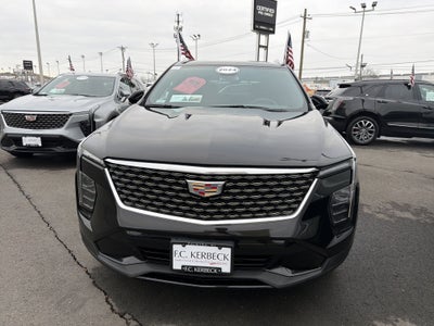 2024 Cadillac XT4 Premium Luxury