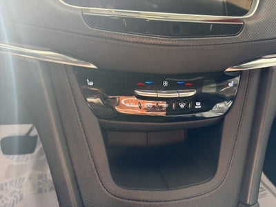 2023 Cadillac XT5 Luxury