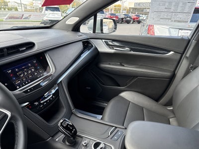 2025 Cadillac XT5 Premium Luxury