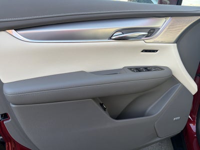 2020 Cadillac XT5 Premium Luxury