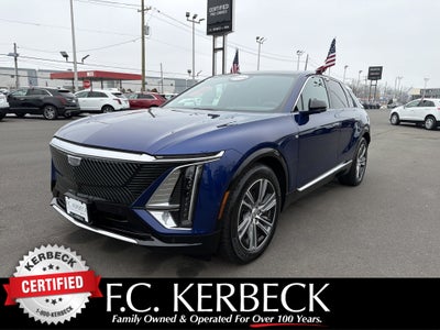 2024 Cadillac LYRIQ Luxury 2