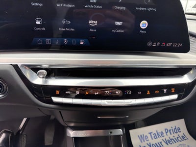 2024 Cadillac LYRIQ Luxury 2