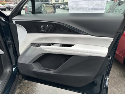 2024 Cadillac LYRIQ Sport 2