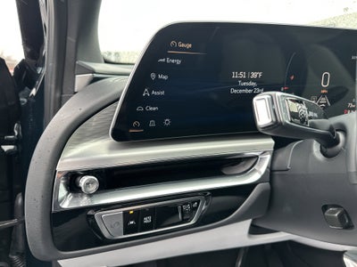 2024 Cadillac LYRIQ Sport 2