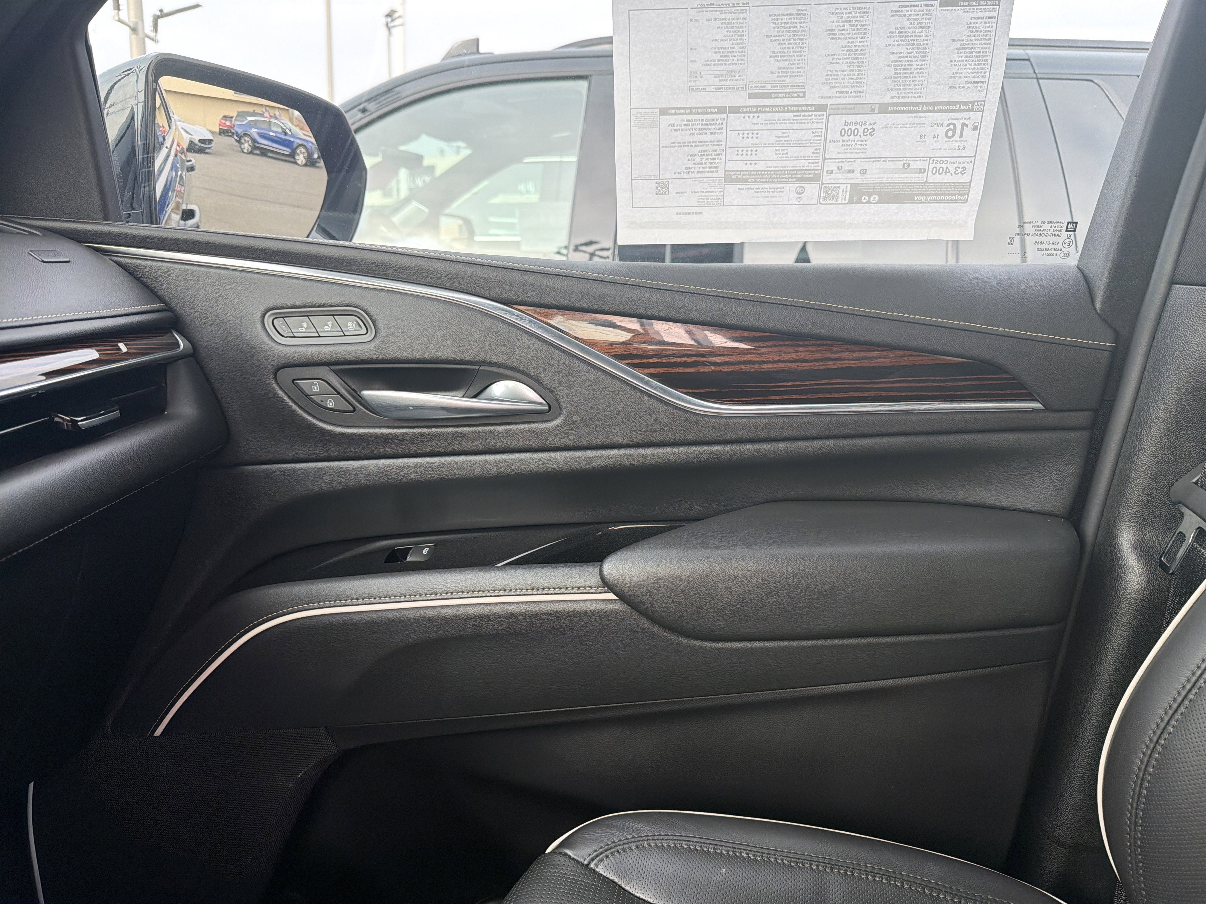 2023 Cadillac Escalade Premium Luxury