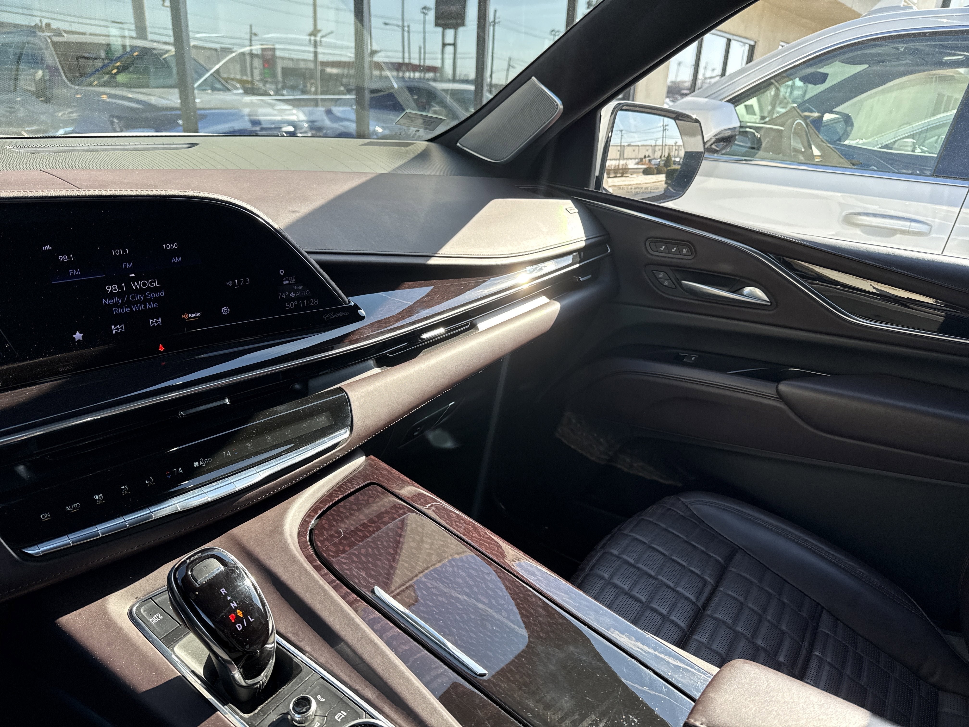 2023 Cadillac Escalade Sport Platinum