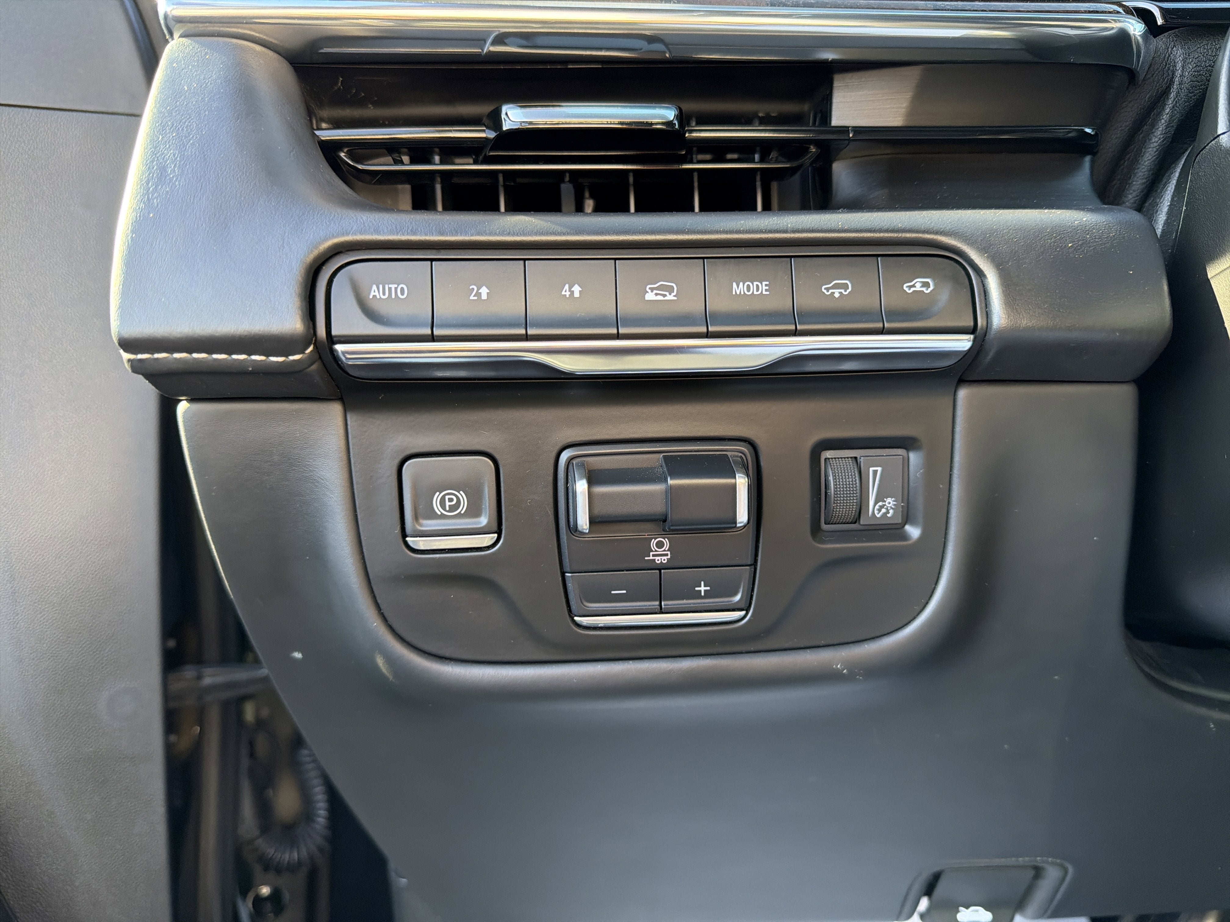 2023 Cadillac Escalade ESV Sport Platinum