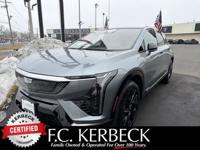 2025 Cadillac OPTIQ Luxury 1