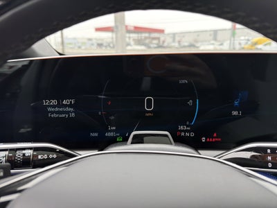 2025 Cadillac OPTIQ Luxury 1