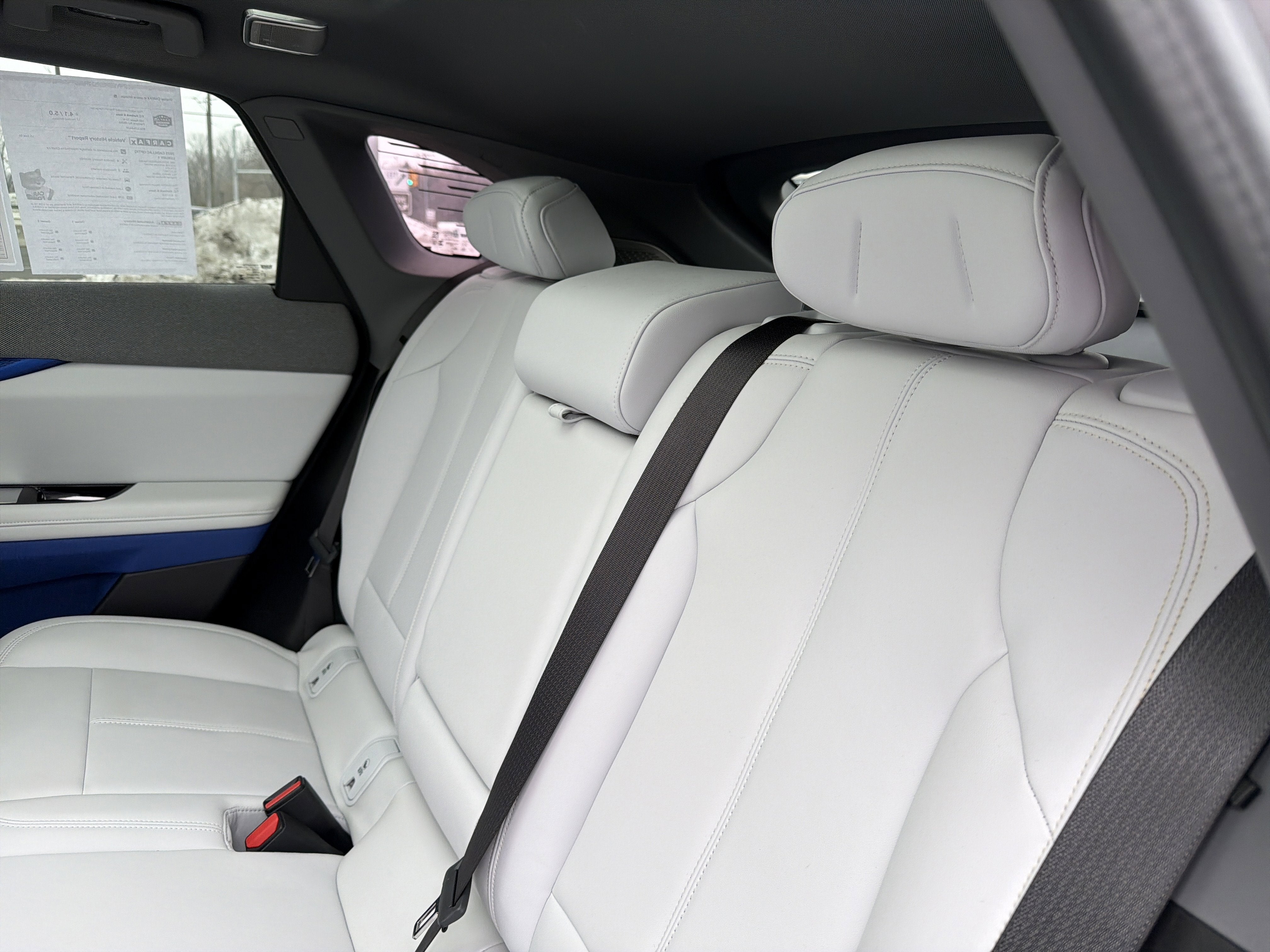 2025 Cadillac OPTIQ Luxury 1