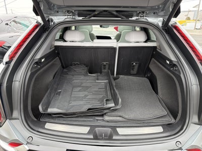 2025 Cadillac OPTIQ Luxury 1