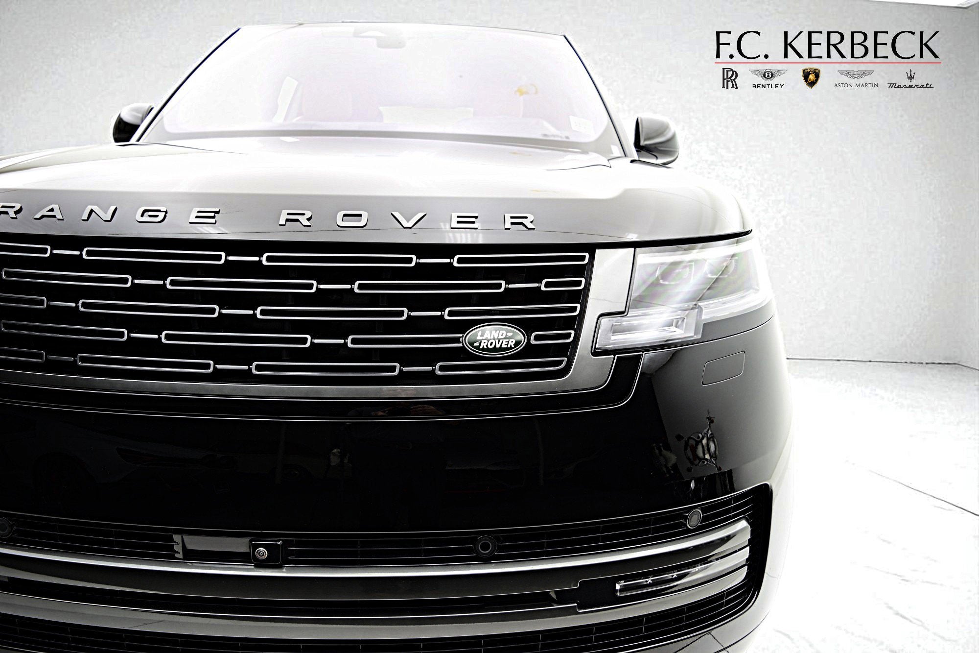 2023 Land Rover Range Rover P530 SE