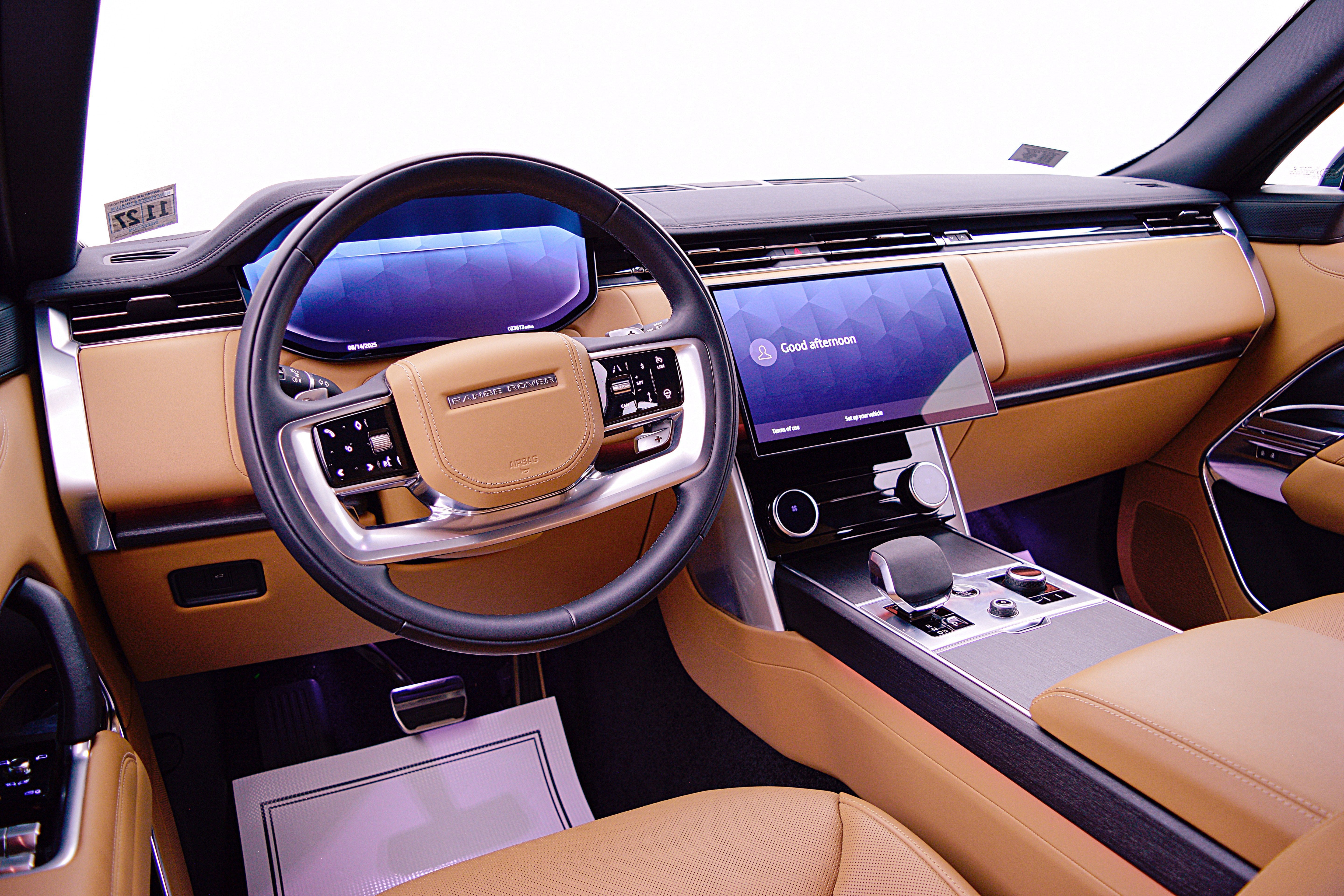 2023 Land Rover Range Rover P530 SE