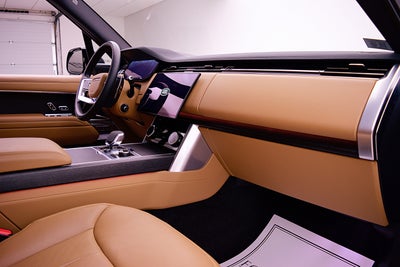 2023 Land Rover Range Rover P530 SE