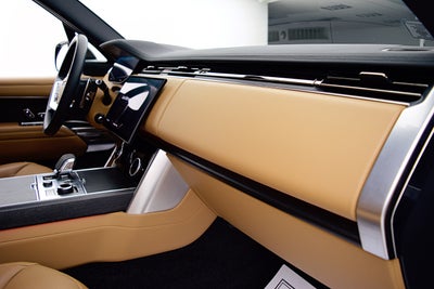 2023 Land Rover Range Rover P530 SE