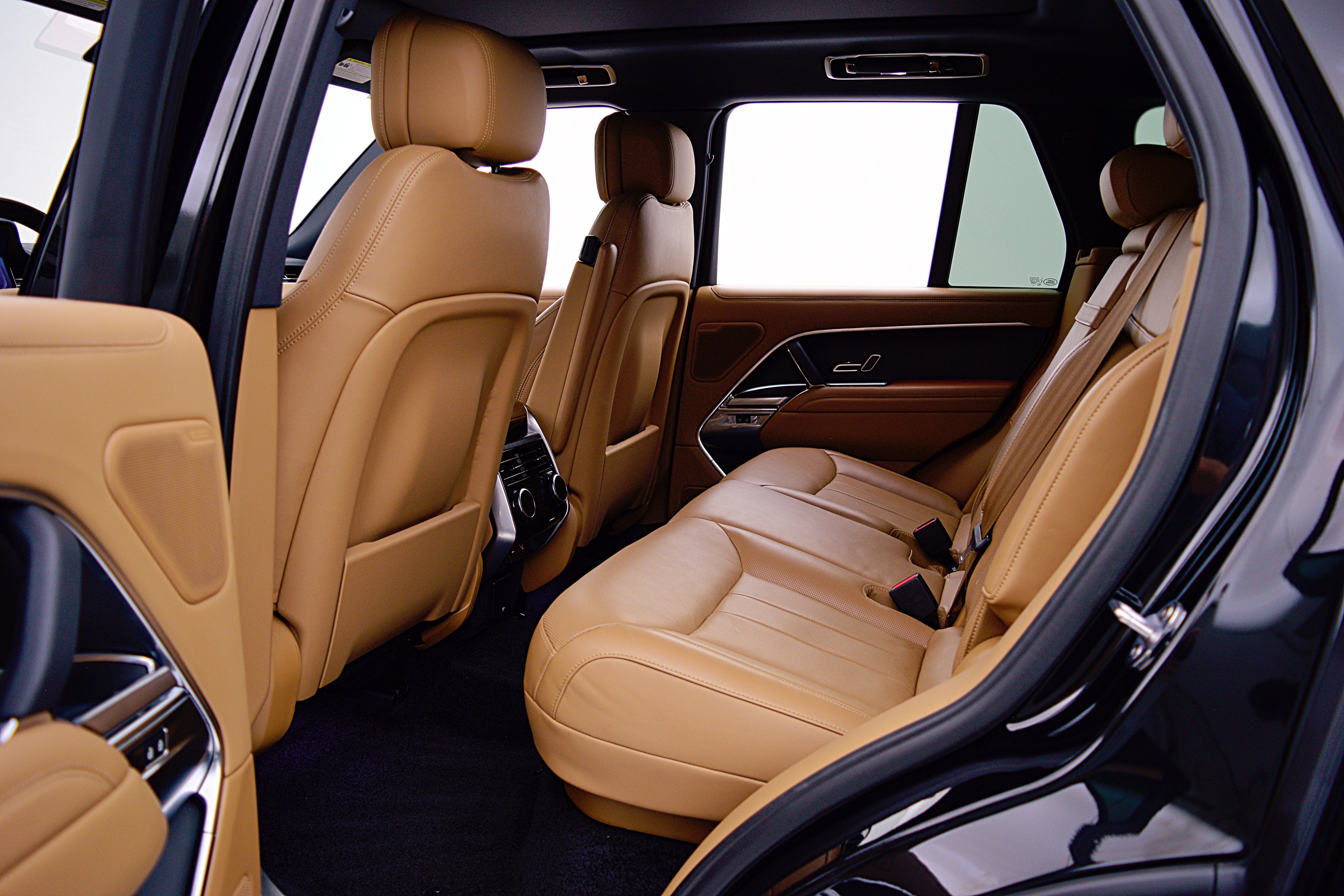 2023 Land Rover Range Rover P530 SE