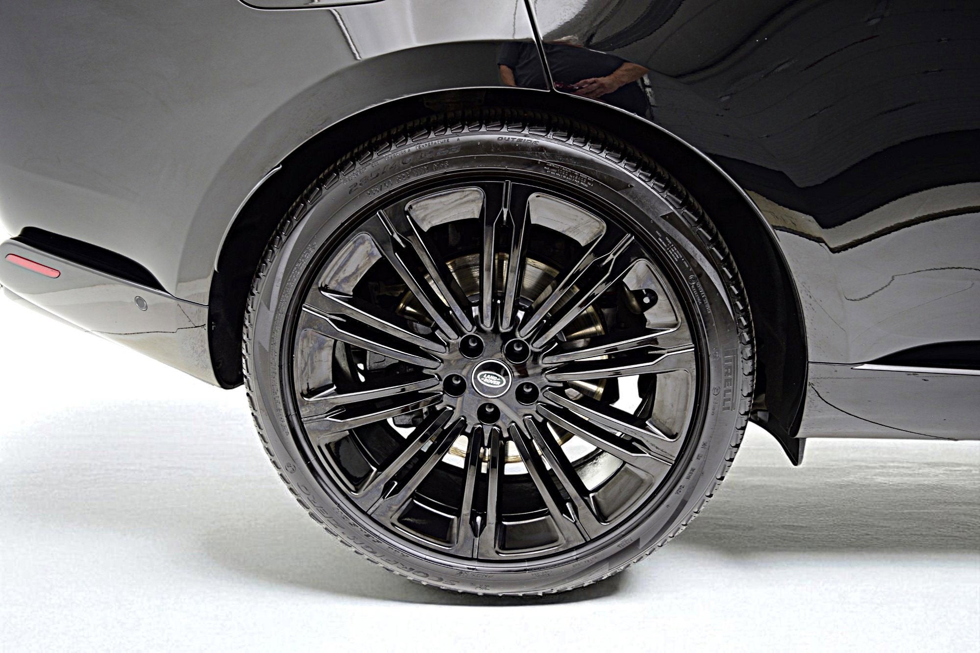 2023 Land Rover Range Rover P530 SE