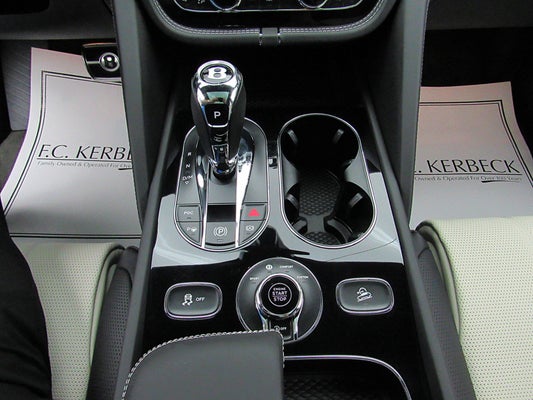 2022 Bentley Bentayga V8/LEASE OPTIONS AVAILABLE in Palmyra, NJ - F.C. Kerbeck Cadillacs