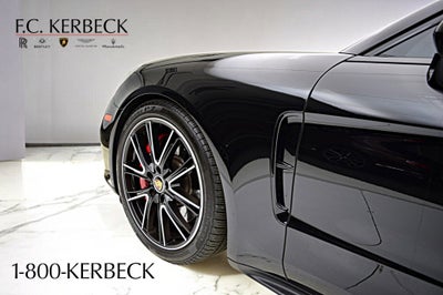 2023 Porsche Panamera GTS