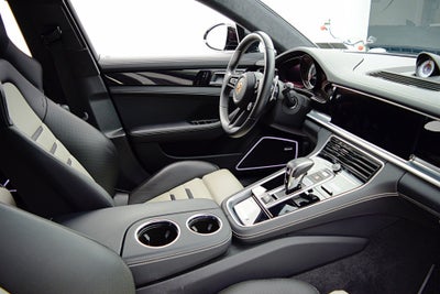 2023 Porsche Panamera GTS