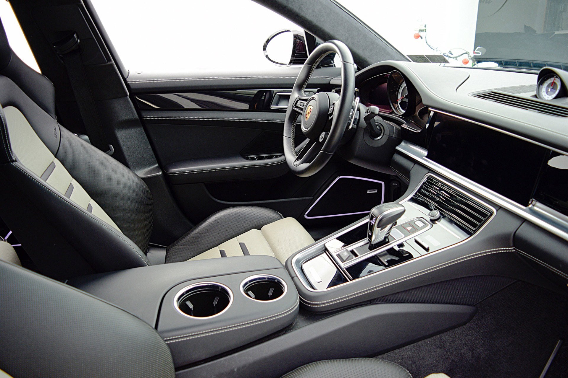 2023 Porsche Panamera GTS