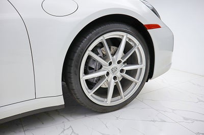 2020 Porsche 911 Carrera Cabriolet