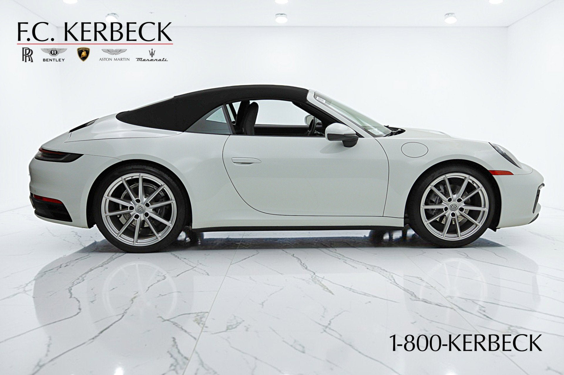 2020 Porsche 911 Carrera Cabriolet