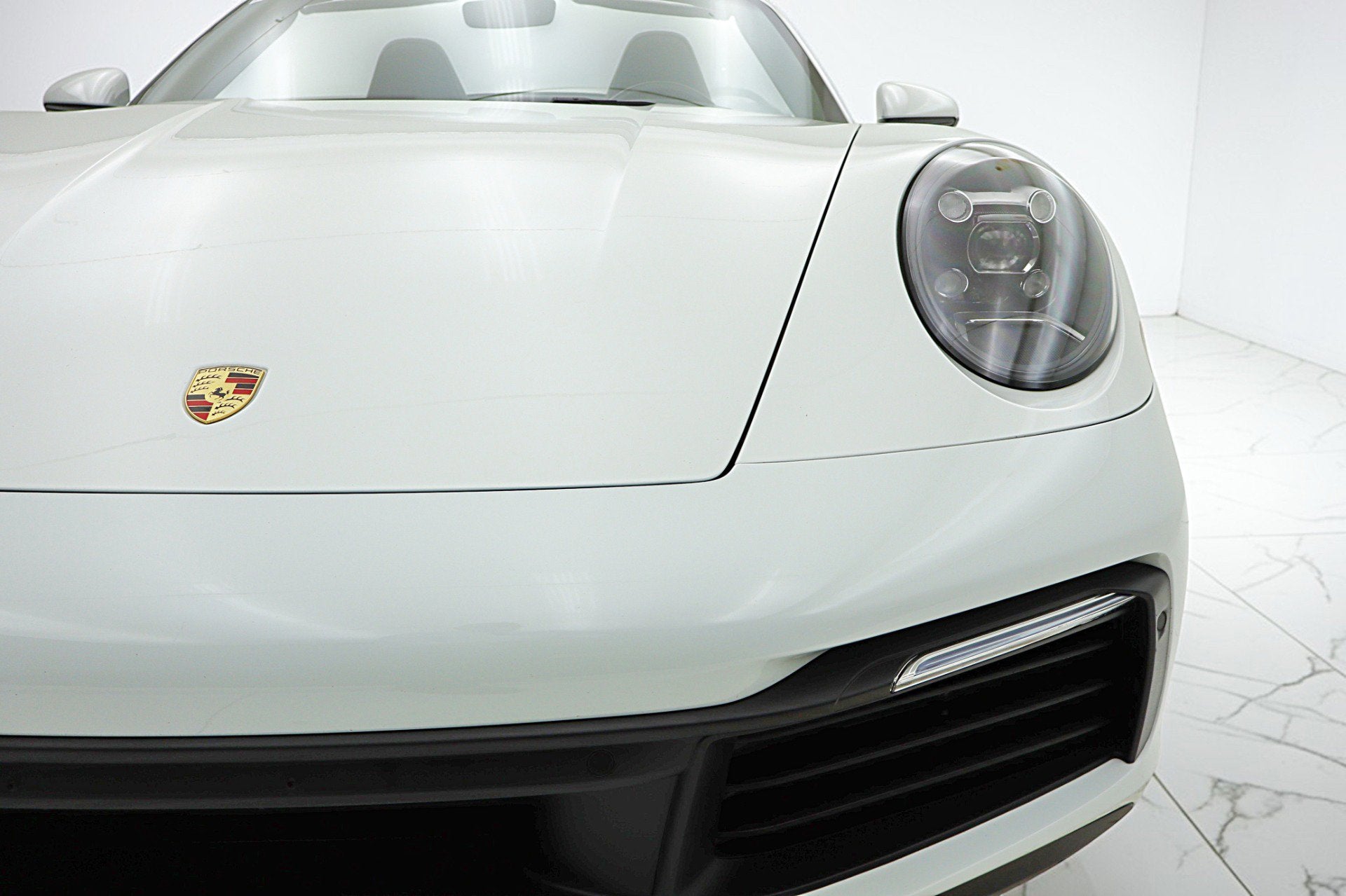 2020 Porsche 911 Carrera Cabriolet