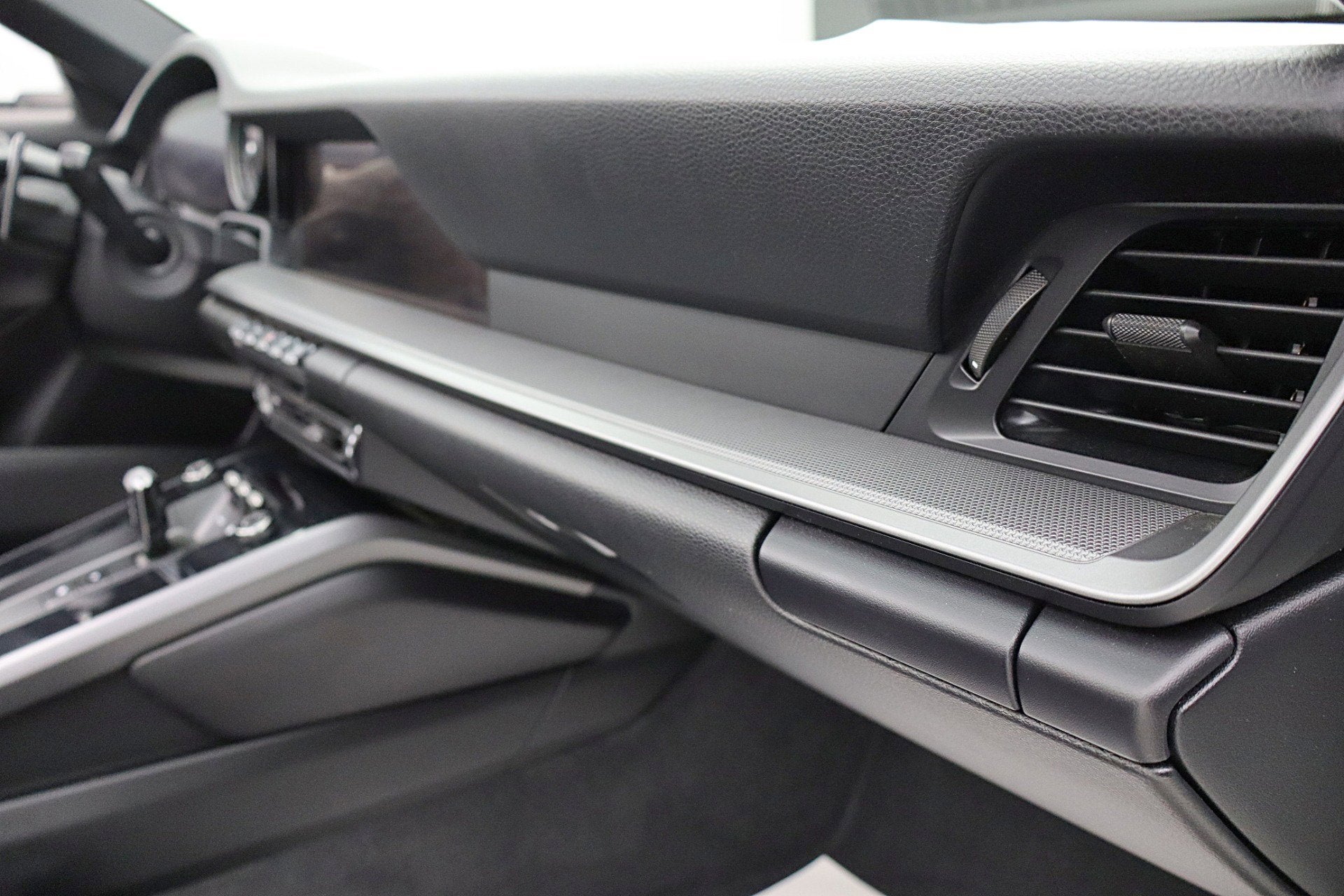 2020 Porsche 911 Carrera Cabriolet