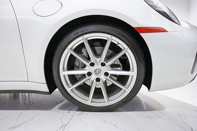 2020 Porsche 911 Carrera Cabriolet