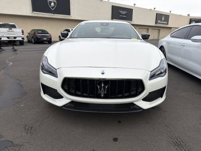 2022 Maserati Quattroporte Modena Q4