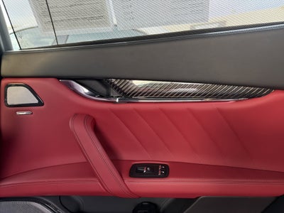 2022 Maserati Quattroporte Modena Q4