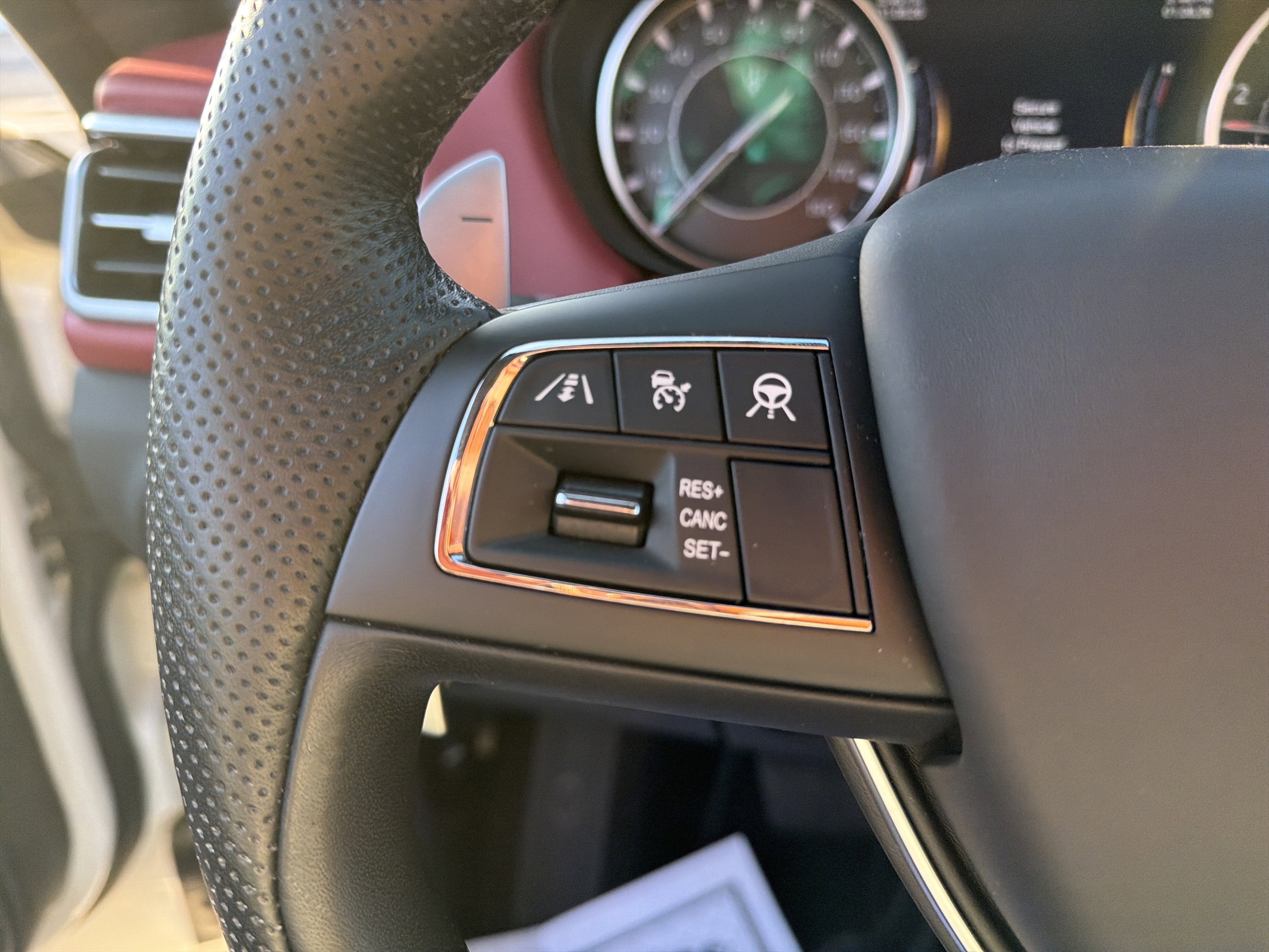 2023 Maserati Ghibli Modena Q4