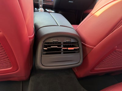 2023 Maserati Ghibli Modena Q4