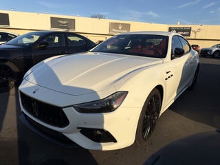 2023 Maserati Ghibli Modena Q4