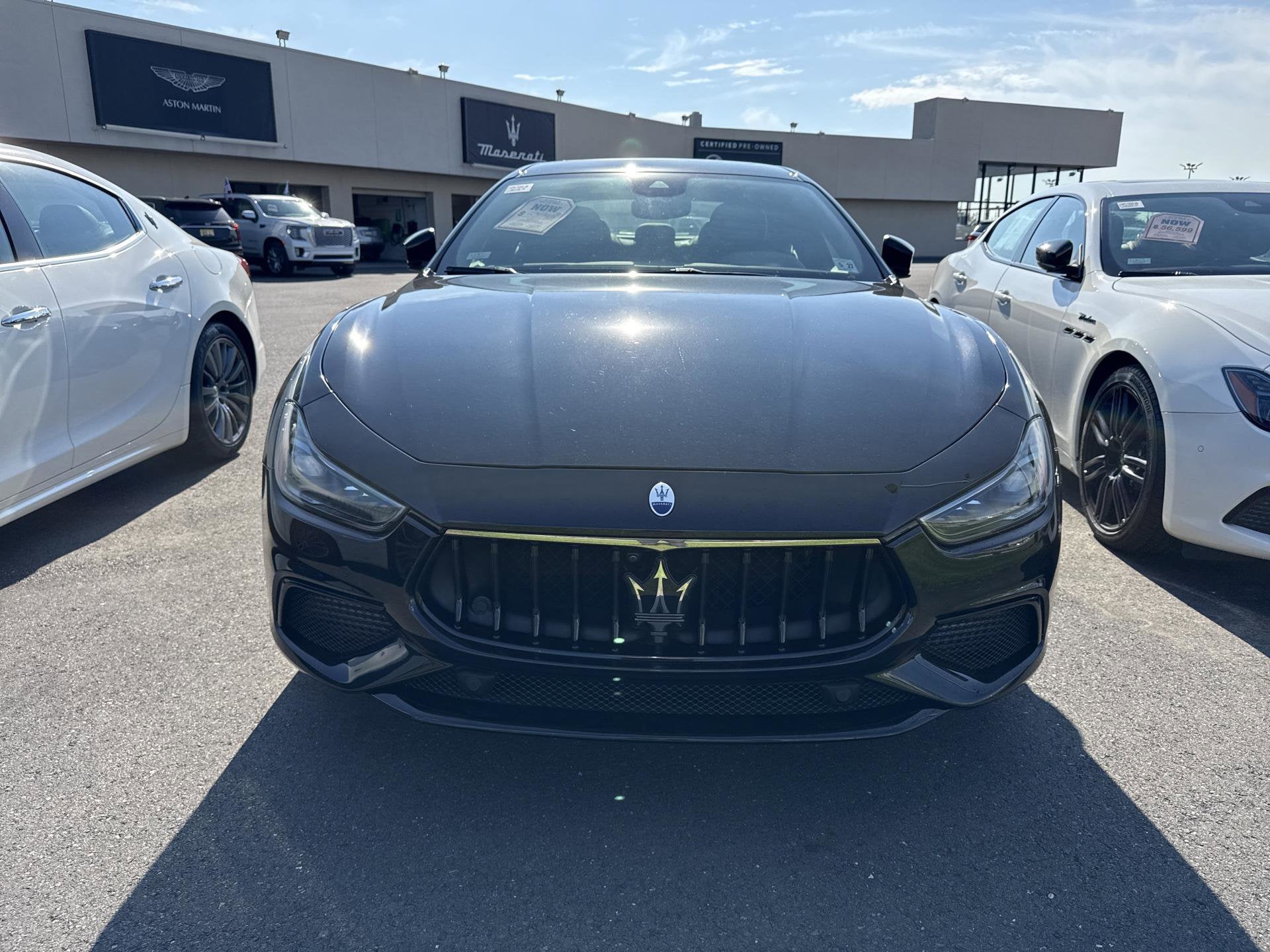 2022 Maserati Ghibli Modena Q4