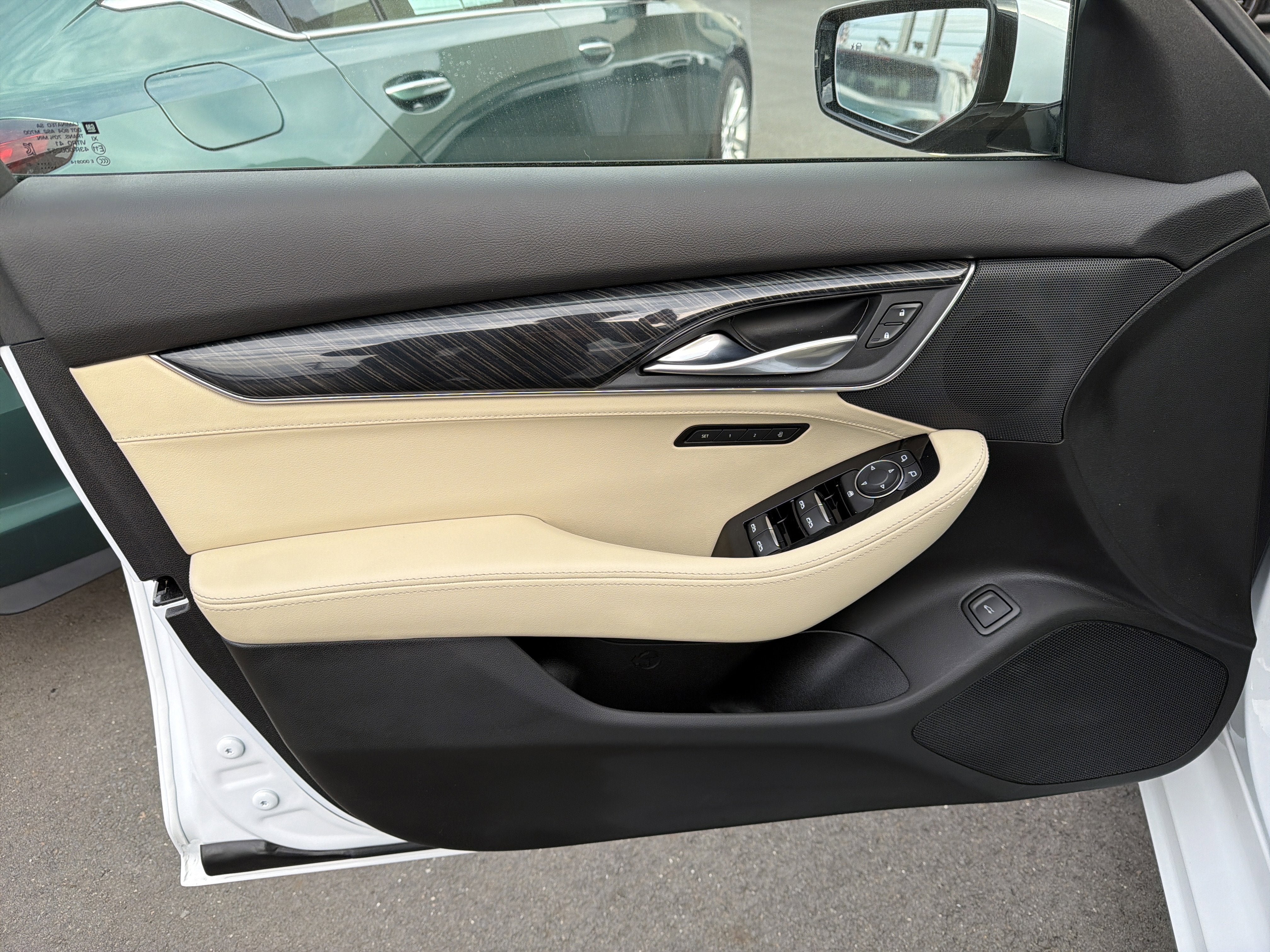 2022 Cadillac CT5 Premium Luxury