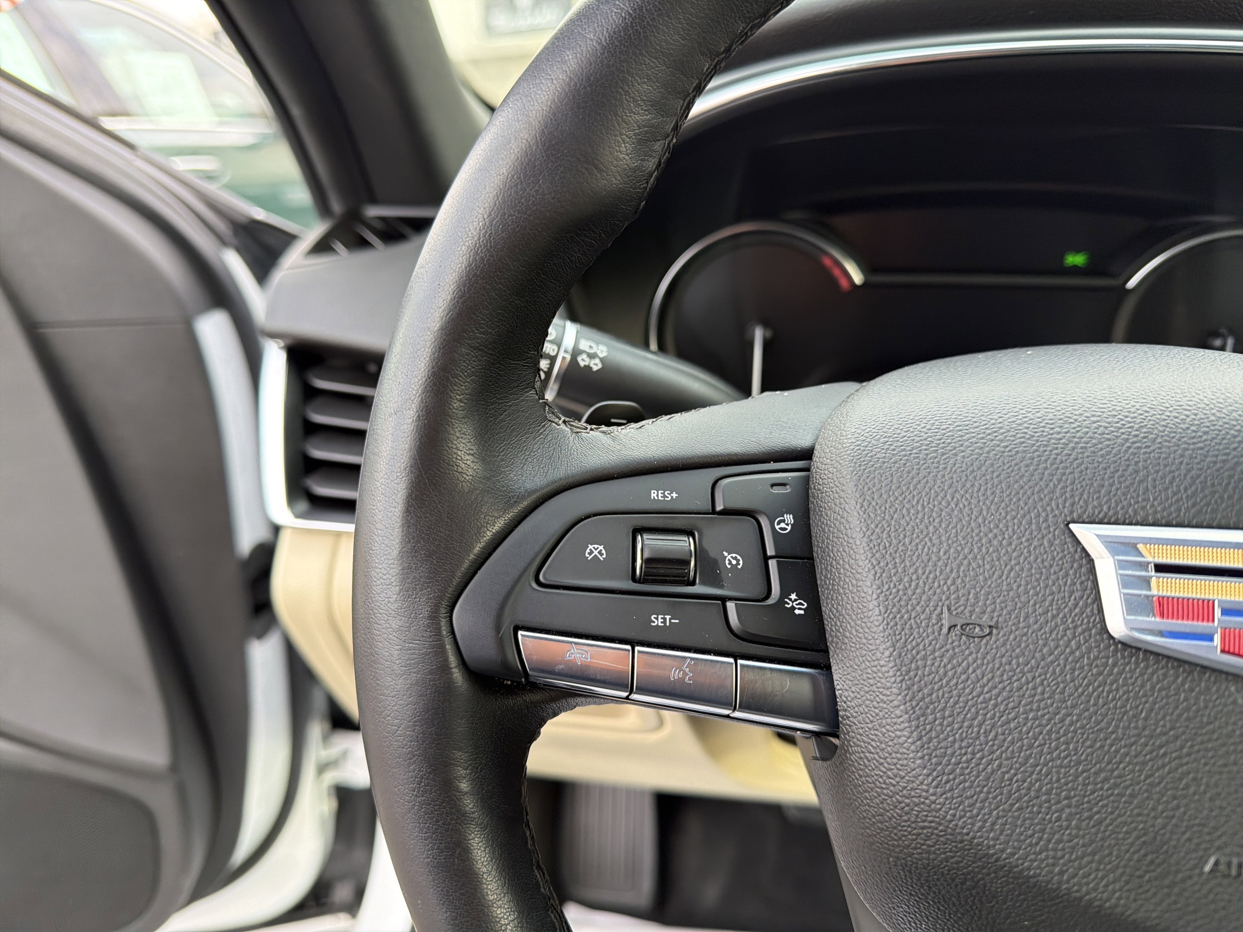 2022 Cadillac CT5 Premium Luxury