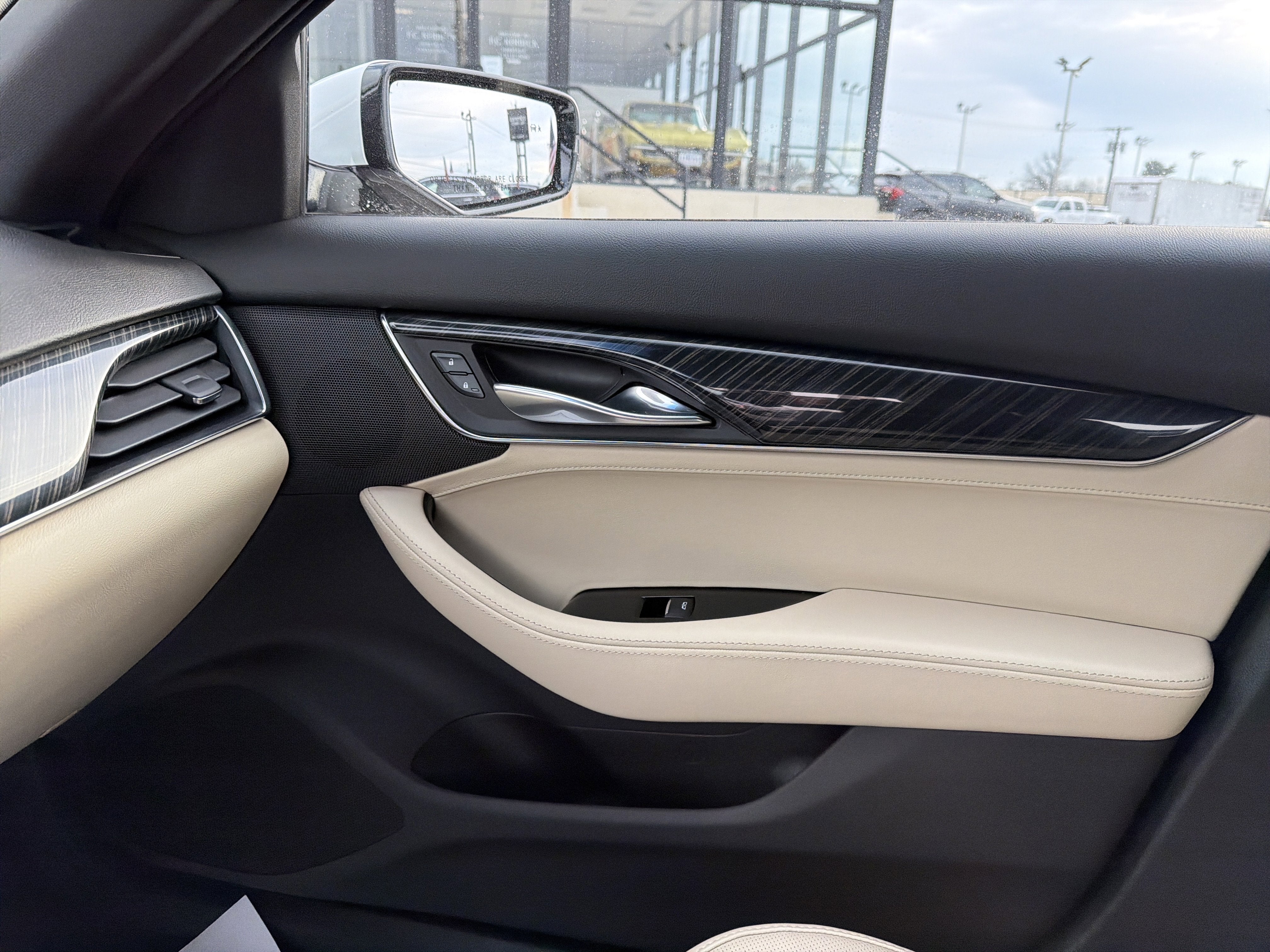 2022 Cadillac CT5 Premium Luxury