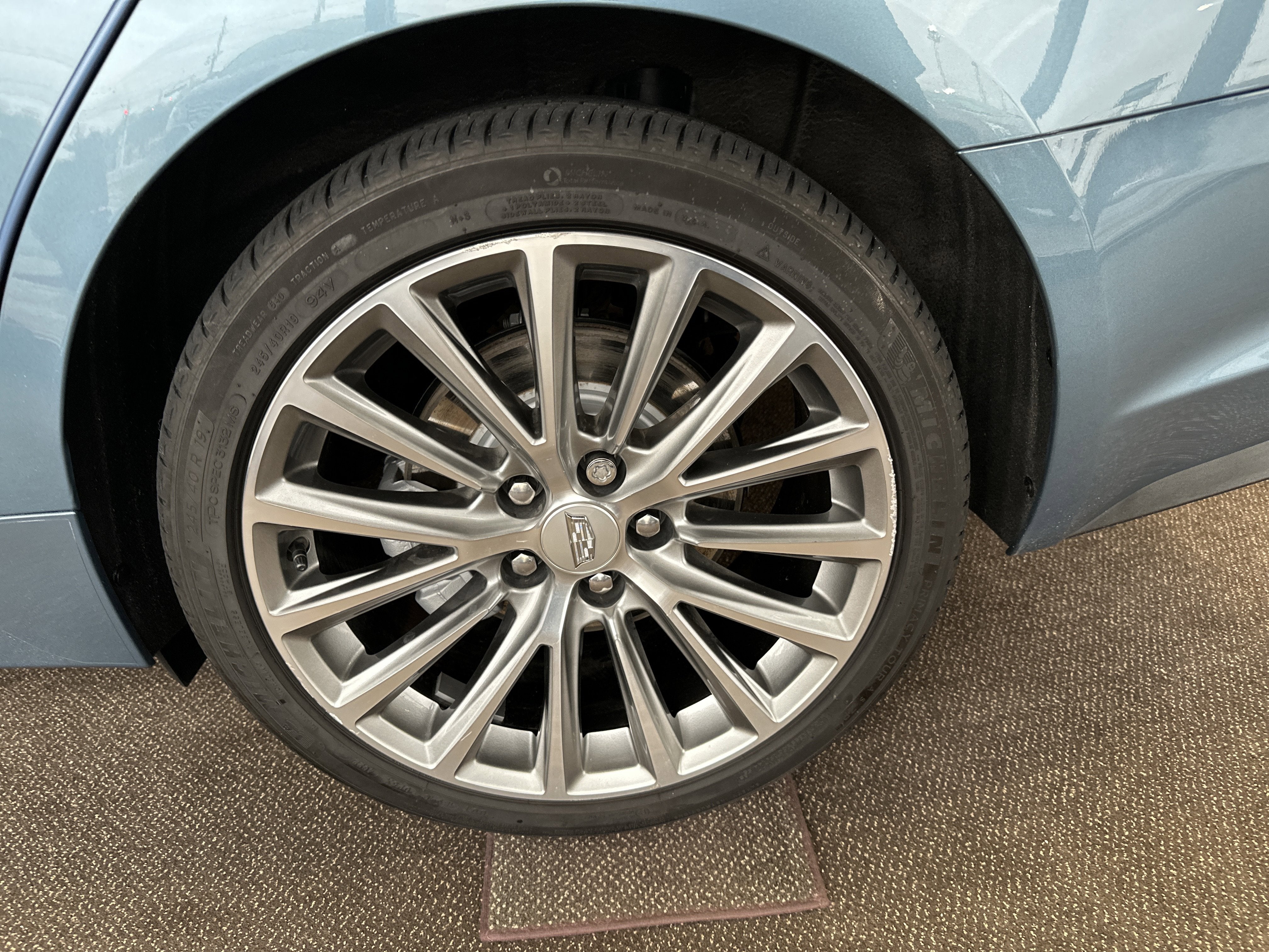 2023 Cadillac CT5 Premium Luxury