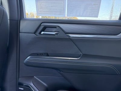 2025 GMC Acadia FWD Elevation