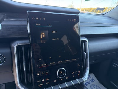 2025 GMC Acadia FWD Elevation