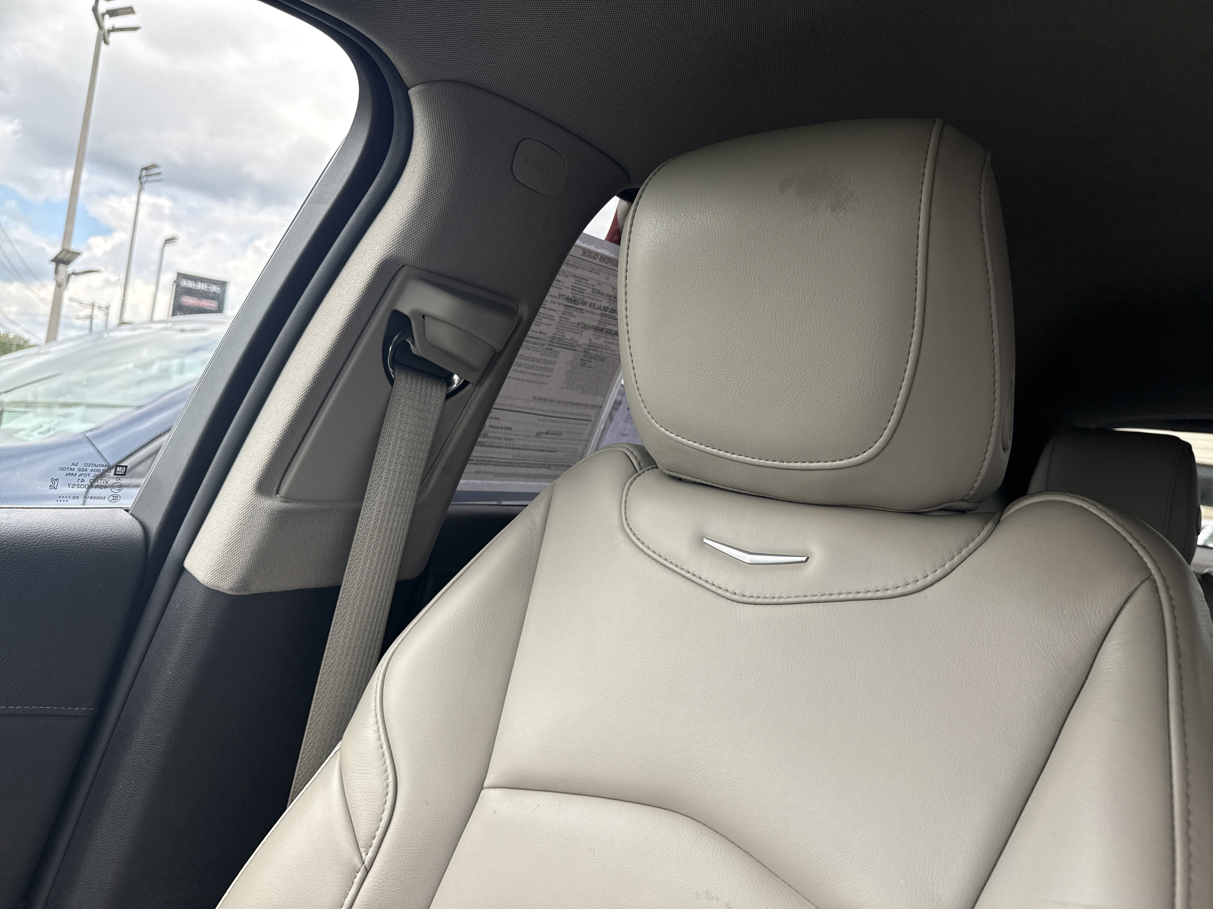 2021 Cadillac XT4 FWD Premium Luxury