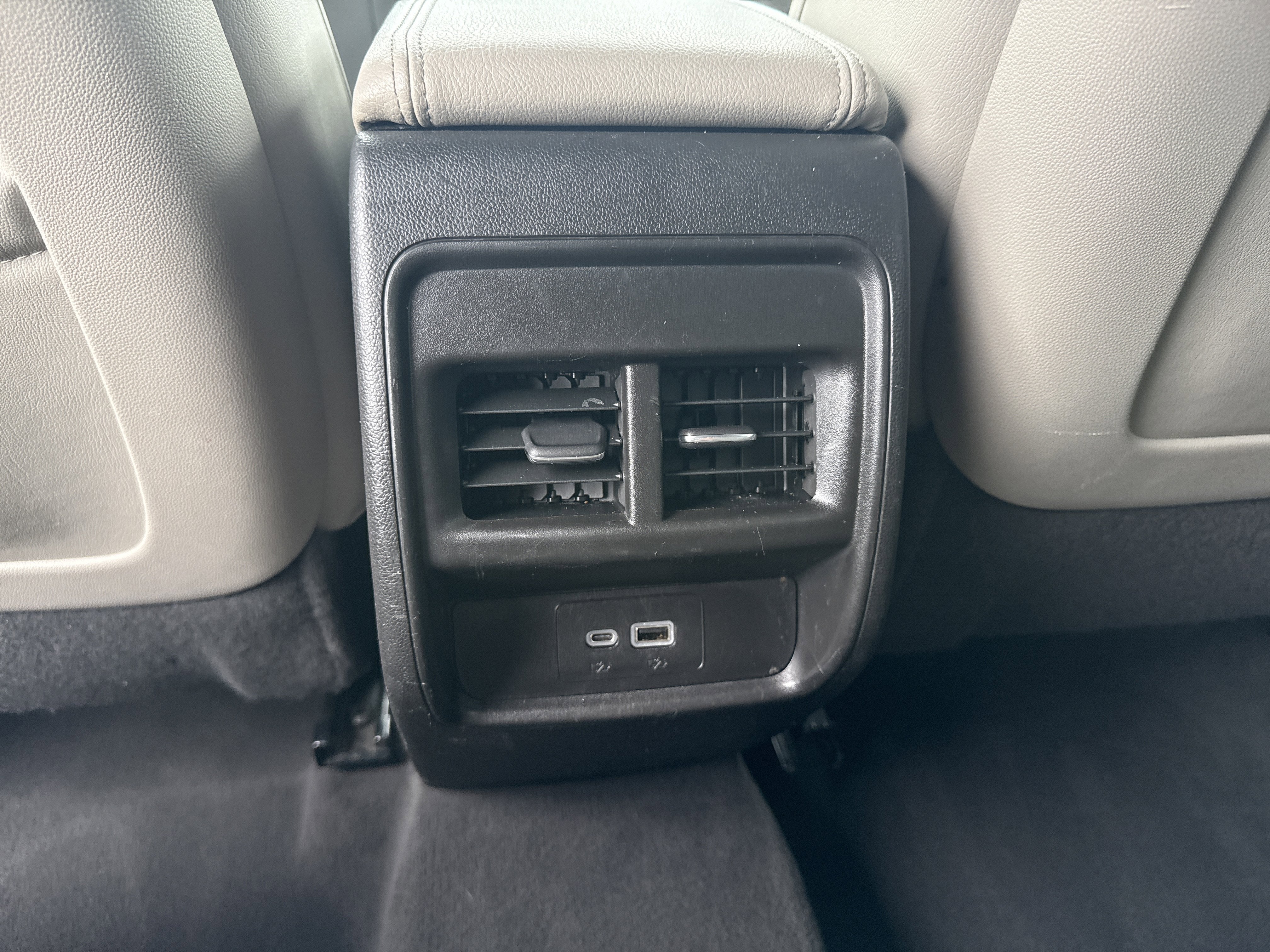 2021 Cadillac XT4 FWD Premium Luxury