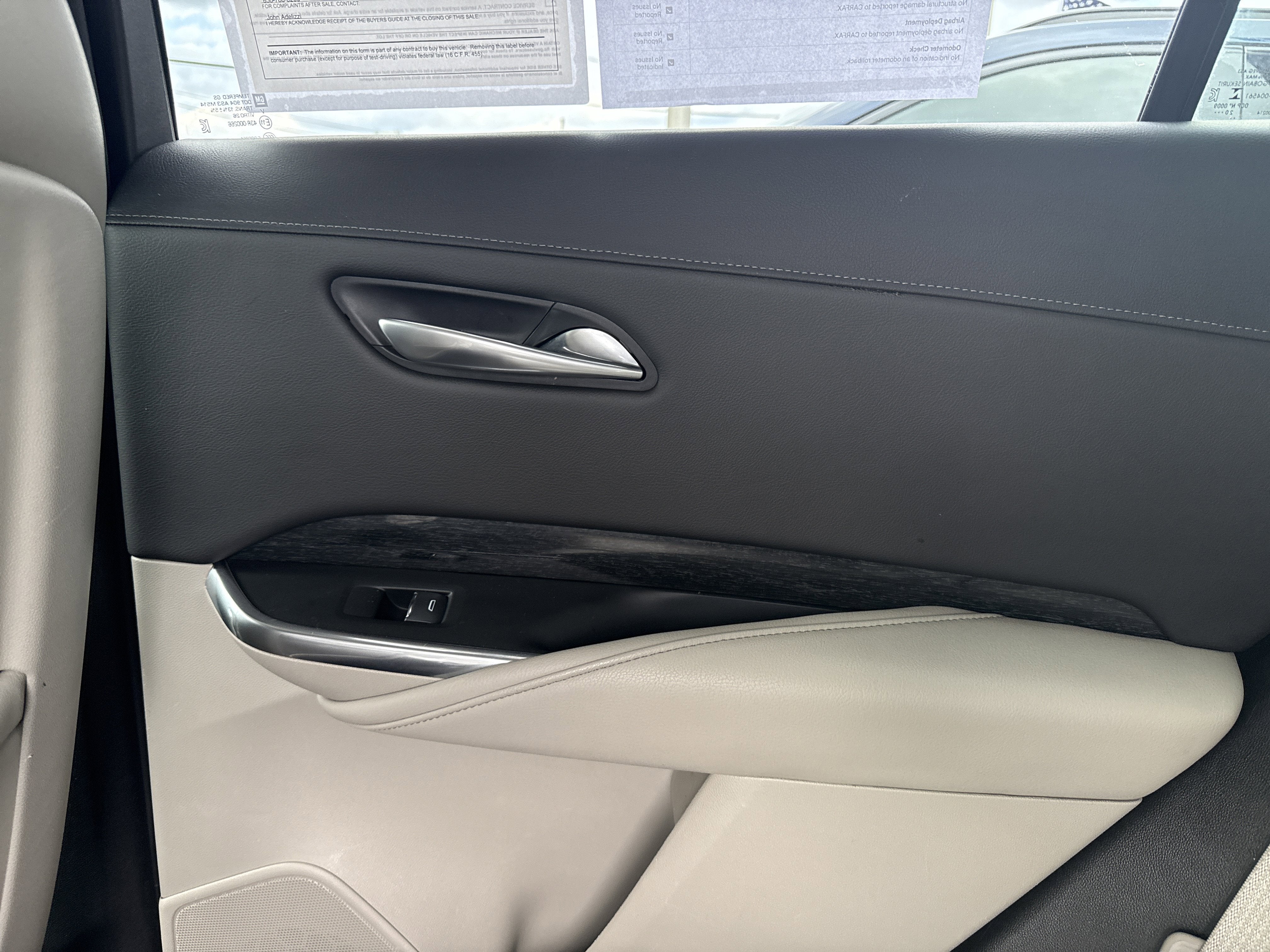 2021 Cadillac XT4 FWD Premium Luxury