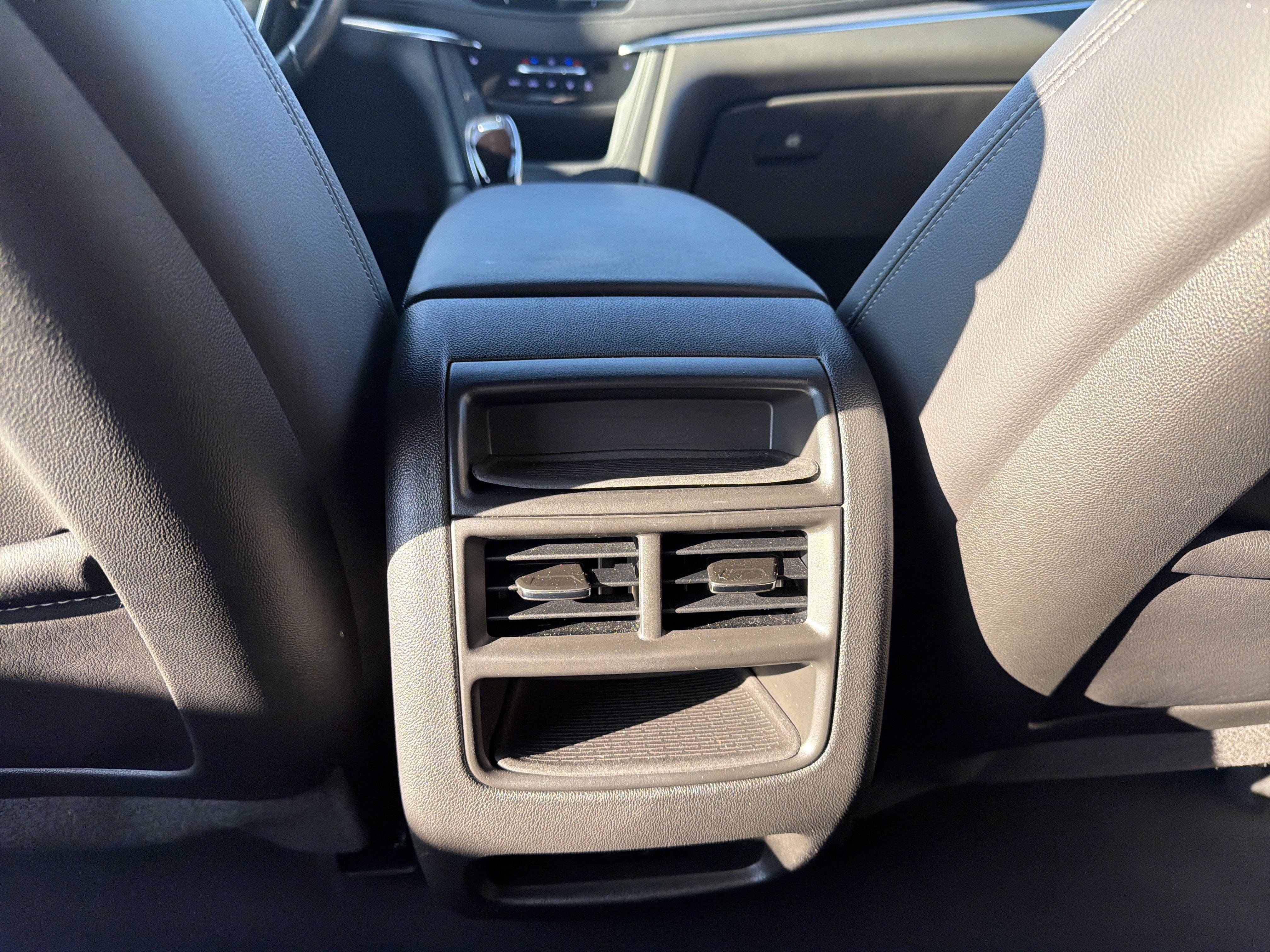 2022 Cadillac XT5 FWD Luxury