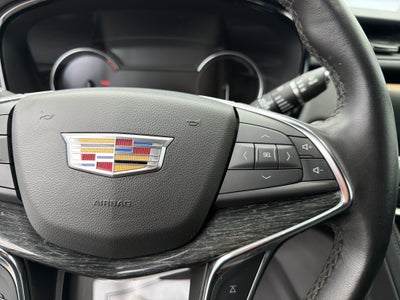 2022 Cadillac XT5 FWD Premium Luxury